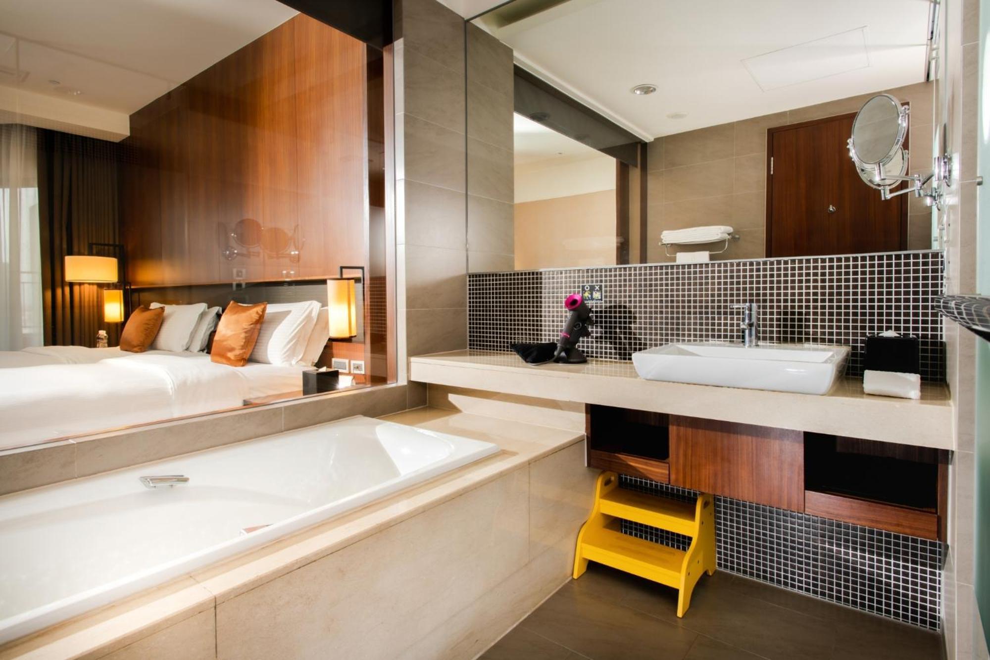 Silks Place Yilan Екстериор снимка