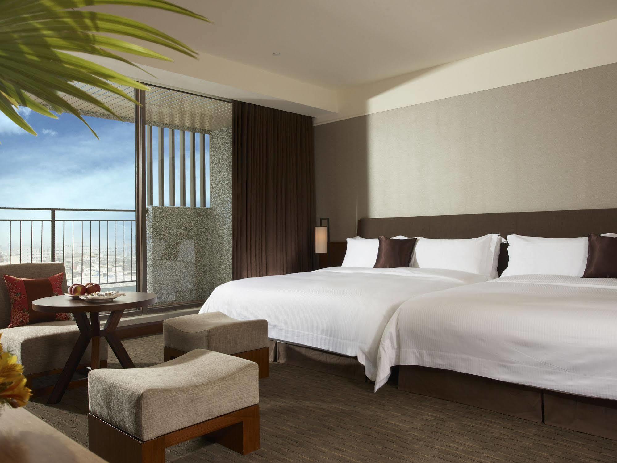 Silks Place Yilan Екстериор снимка